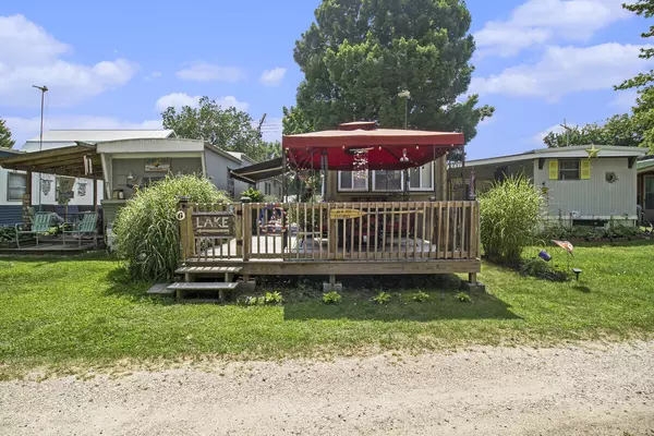5274 N Bahr Drive #6, Irons, MI 49644