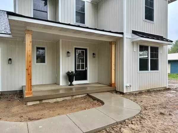 Allegan, MI 49010,1028 26th Street