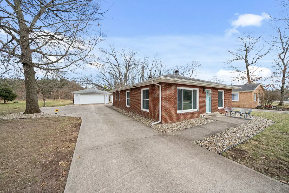 Edwardsburg, MI 49112,70281 Lakeview Drive