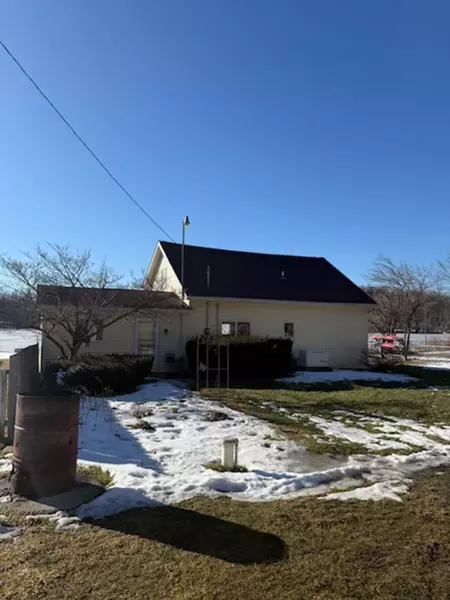 782 Jadeb Drive, Dowling, MI 49050