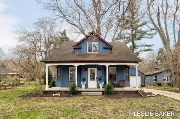 2006 W 32nd Street, Holland, MI 49423