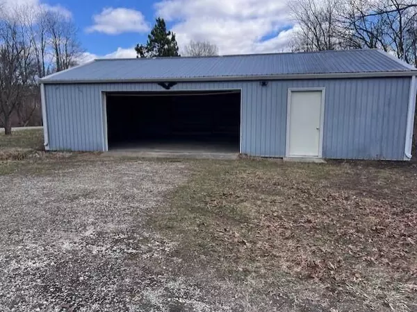 Marcellus, MI 49067,14415 Loveridge Street