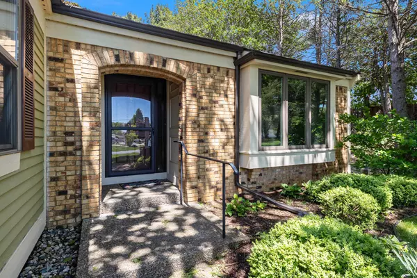 Spring Lake, MI 49456,17650 Woodbridge Road ##1