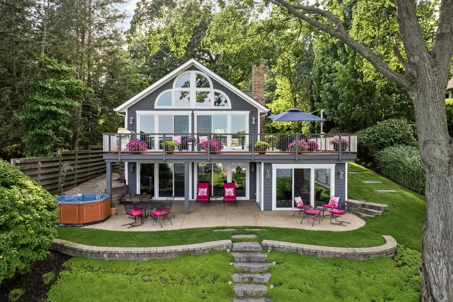 143 Park Street, Saugatuck, MI 49453