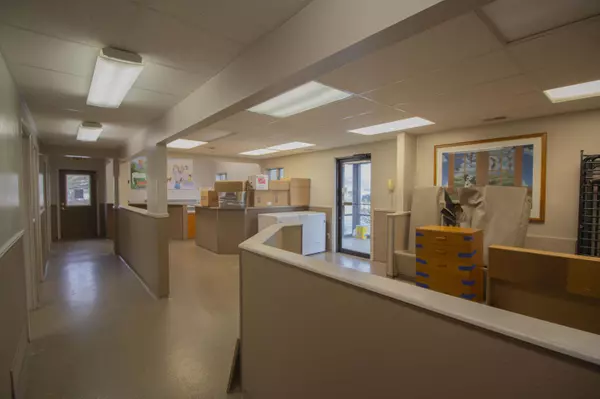 Paw Paw, MI 49079,32251 Red Arrow Highway