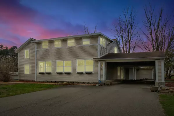 Coloma, MI 49038,6308 E Becht Road