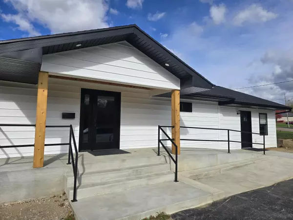 2900 SPRING ARBOR RD Road, Jackson, MI 49203