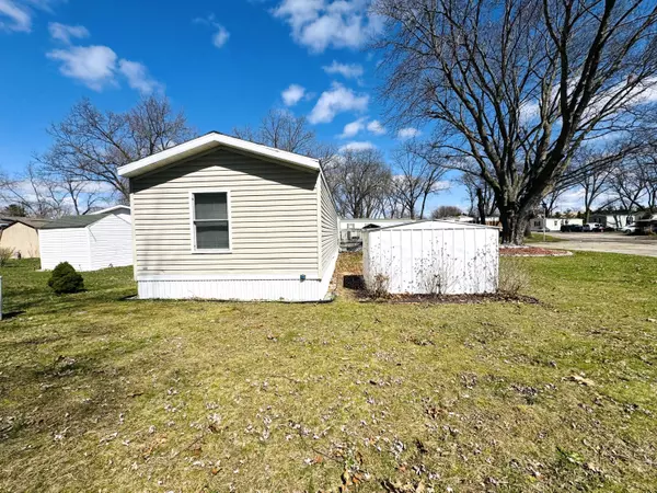 Niles, MI 49120,2330 E Main Street #66