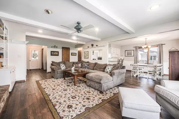 Wyoming, MI 49519,1932 Pinnacle SW Drive