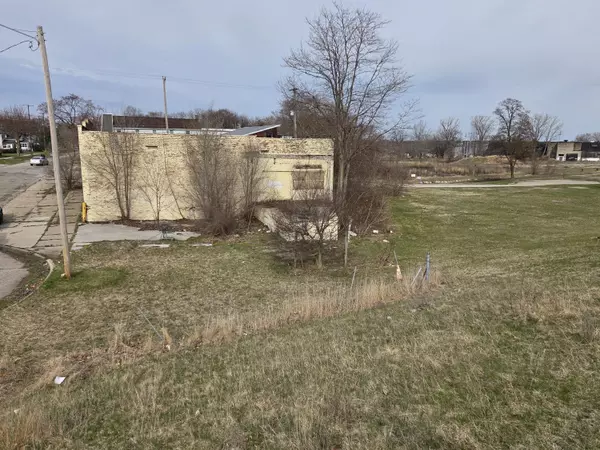 Muskegon, MI 49441,716 Washington Avenue