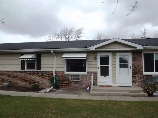 690 Andover SE Street, Kentwood, MI 49548