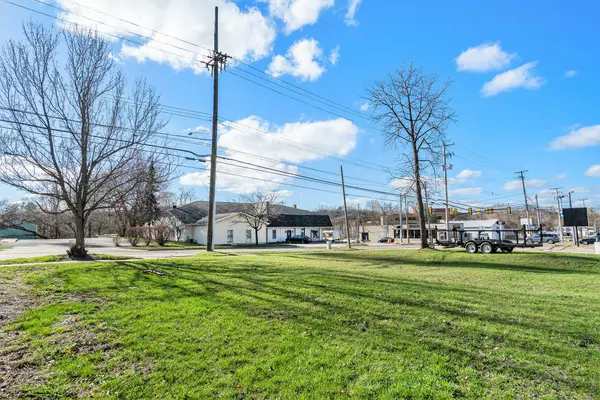 Kalamazoo, MI 49008,1817 S Westnedge Avenue