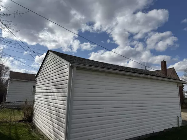 Eastpointe, MI 48021,17728 Toepfer Drive