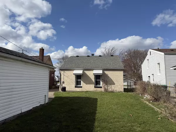 Eastpointe, MI 48021,17728 Toepfer Drive