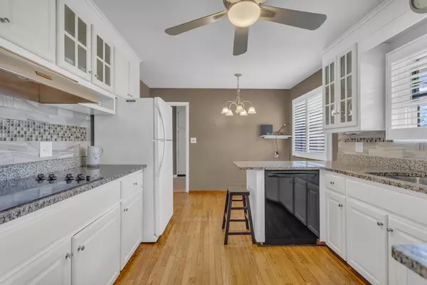 Jackson, MI 49203,1040 Westfield Drive