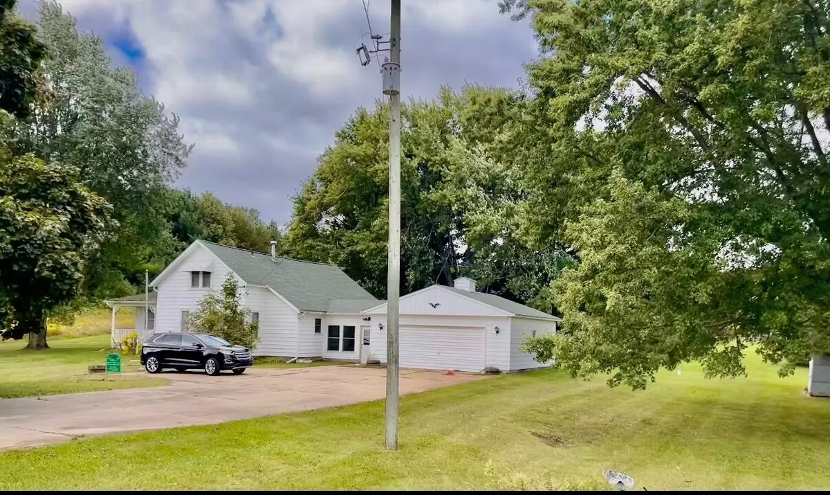 Paris, MI 49338,10491 Newcosta Avenue