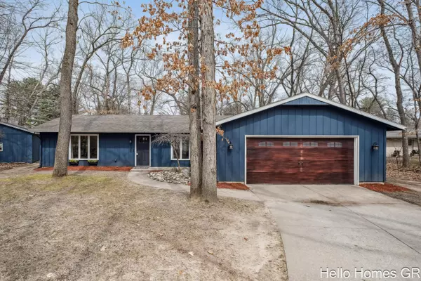Ada, MI 49301,7269 Thorncrest SE Drive