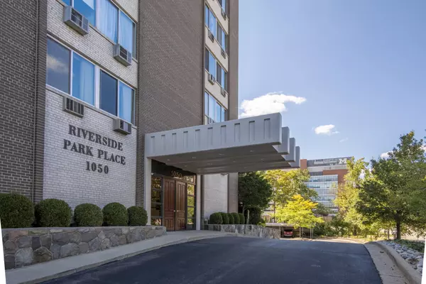 Ann Arbor, MI 48105,1050 Wall Street #3C