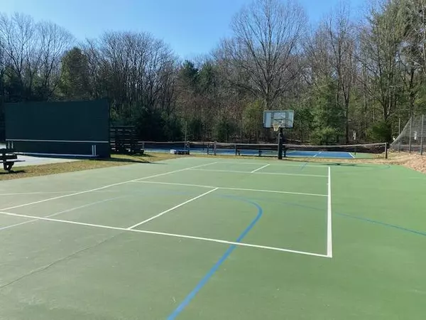 Covert, MI 49043,00 Shorewood Drive