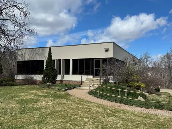 Kalamazoo, MI 49008,2015 W Crosstown Parkway Parkway #200