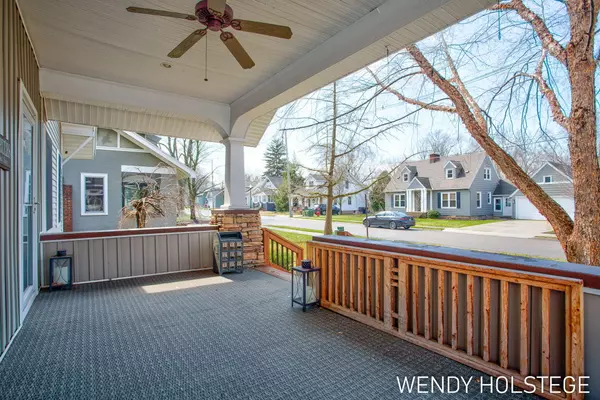 Zeeland, MI 49464,119 S Centennial Street
