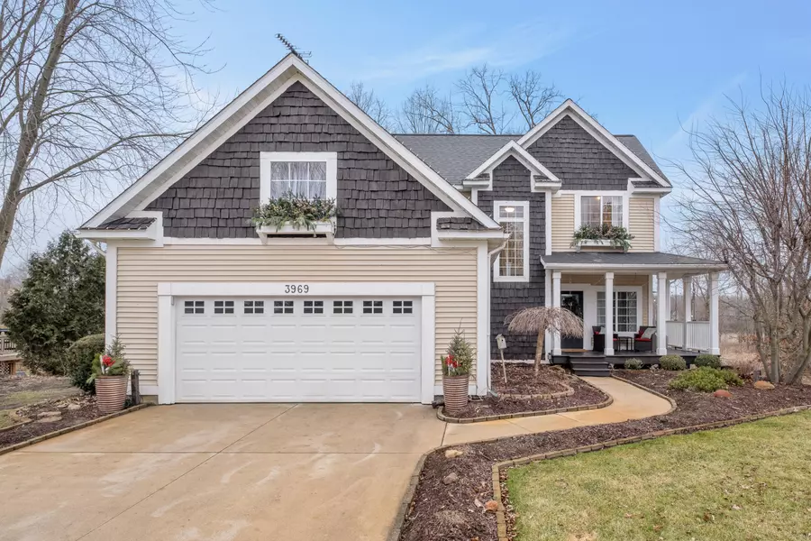 3969 Murray View NE Avenue, Lowell, MI 49331