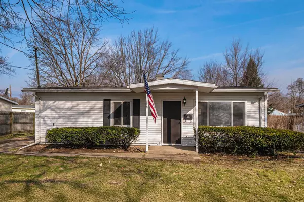 4922 Delray Drive, Lansing, MI 48910