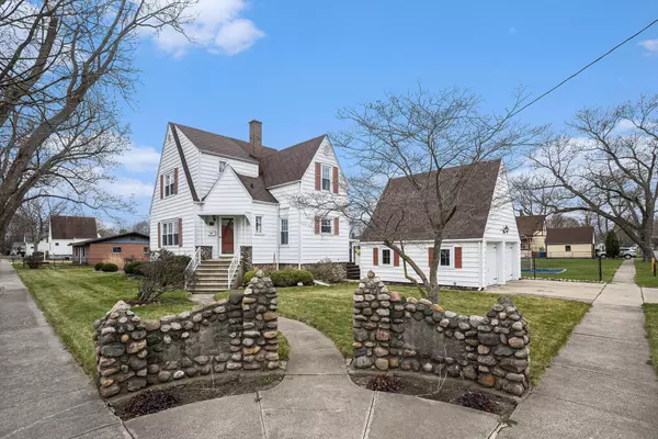 Bronson, MI 49028,235 N Douglas Street