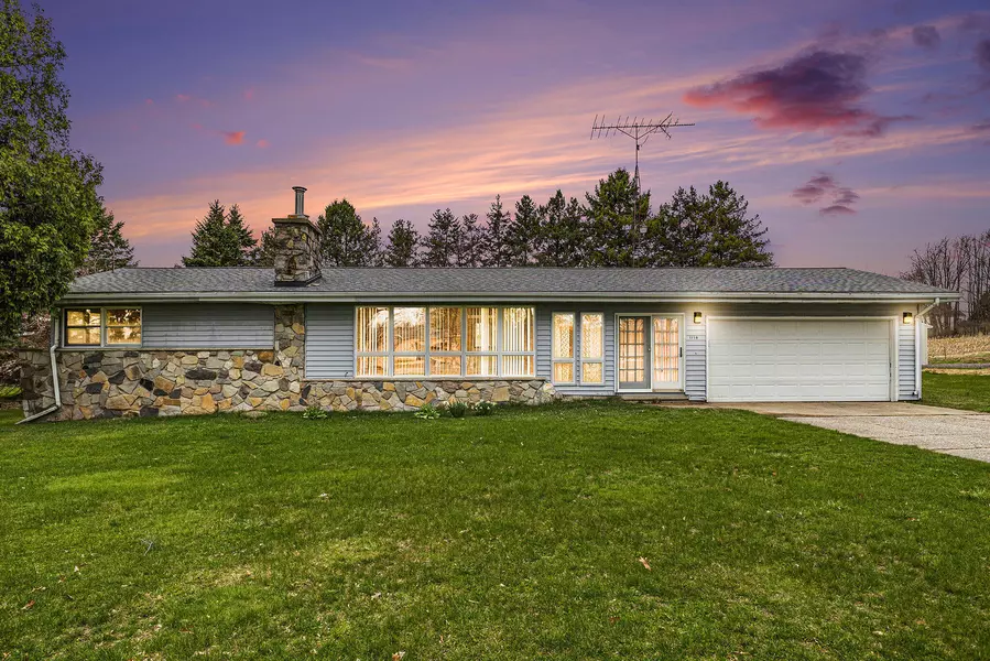 1114 Chapel Road, Parma, MI 49269