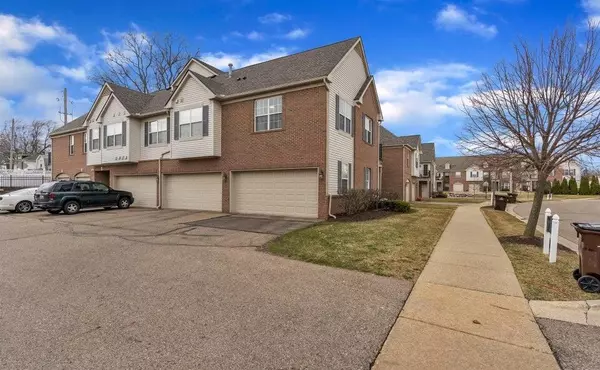 Lansing, MI 48906,625 Worthington Drive Drive
