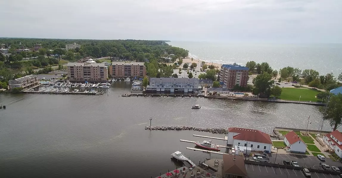 312 Water Street #52, St. Joseph, MI 49085