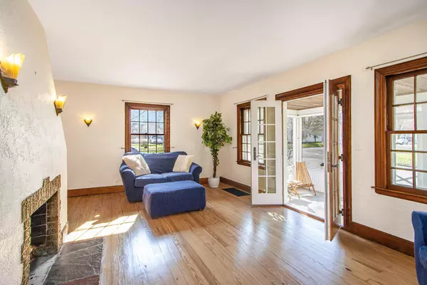 Plainwell, MI 49080,220 Park Street