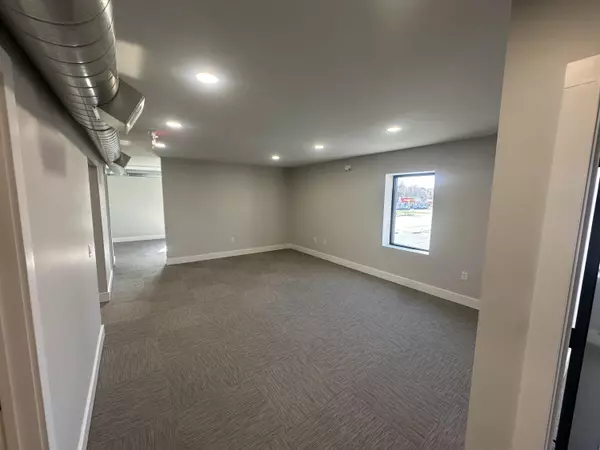 Kalamazoo, MI 49008,3408 S Westnedge Avenue