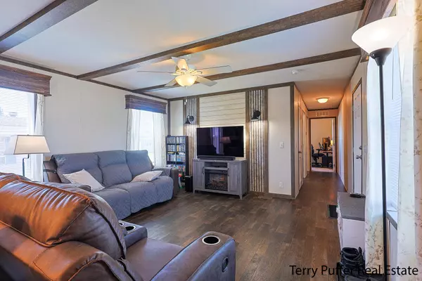 Belmont, MI 49306,1230 Beaver Dam NE Drive