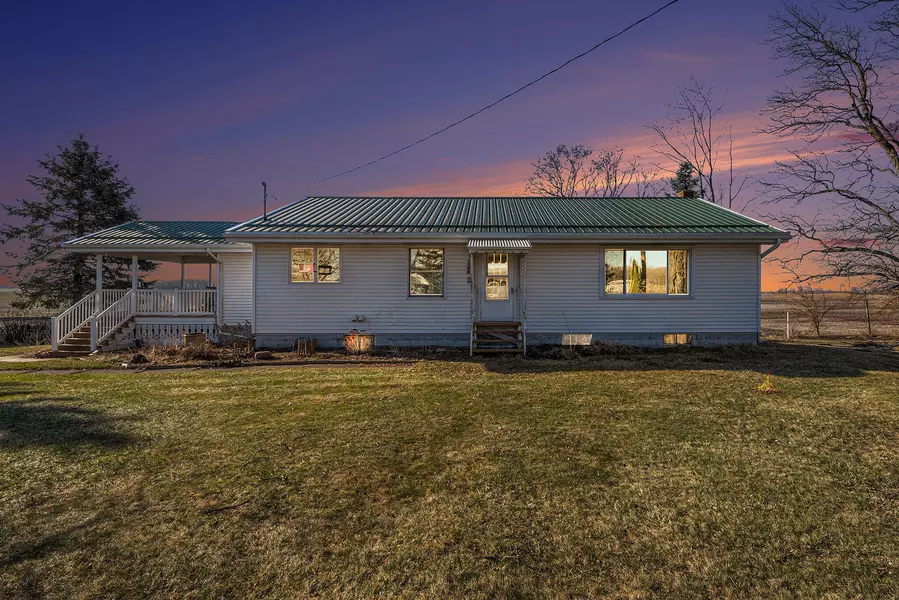 10265 W Grand River Avenue, Clarksville, MI 48815