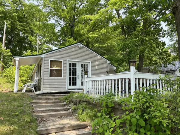 Gowen, MI 49326,12715 Big Island NE Drive