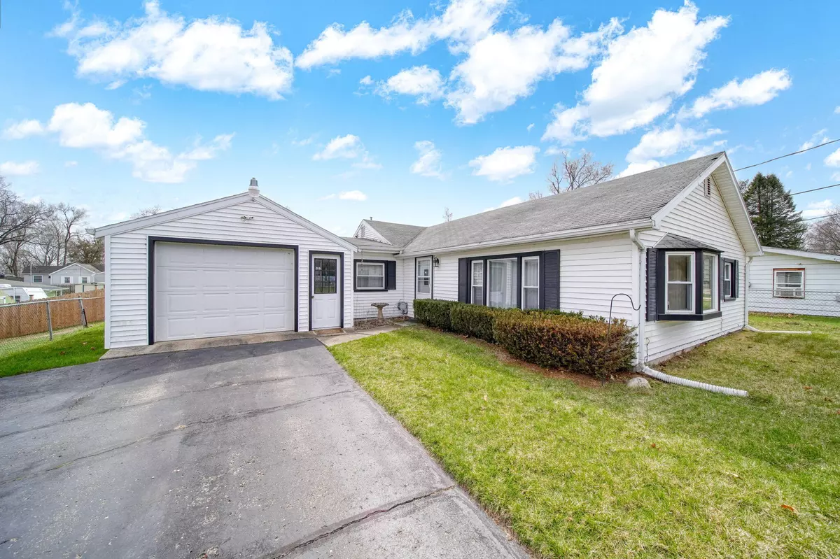 Jackson, MI 49201,2993 Valley View Road