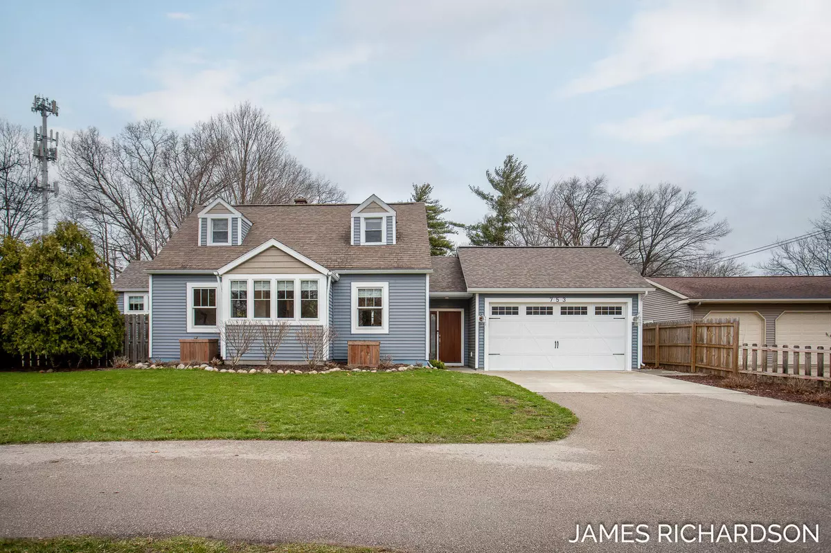 Spring Lake, MI 49456,753 E Savidge Street