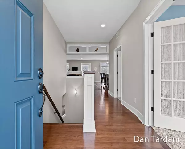 Norton Shores, MI 49444,146 Woodslee Court