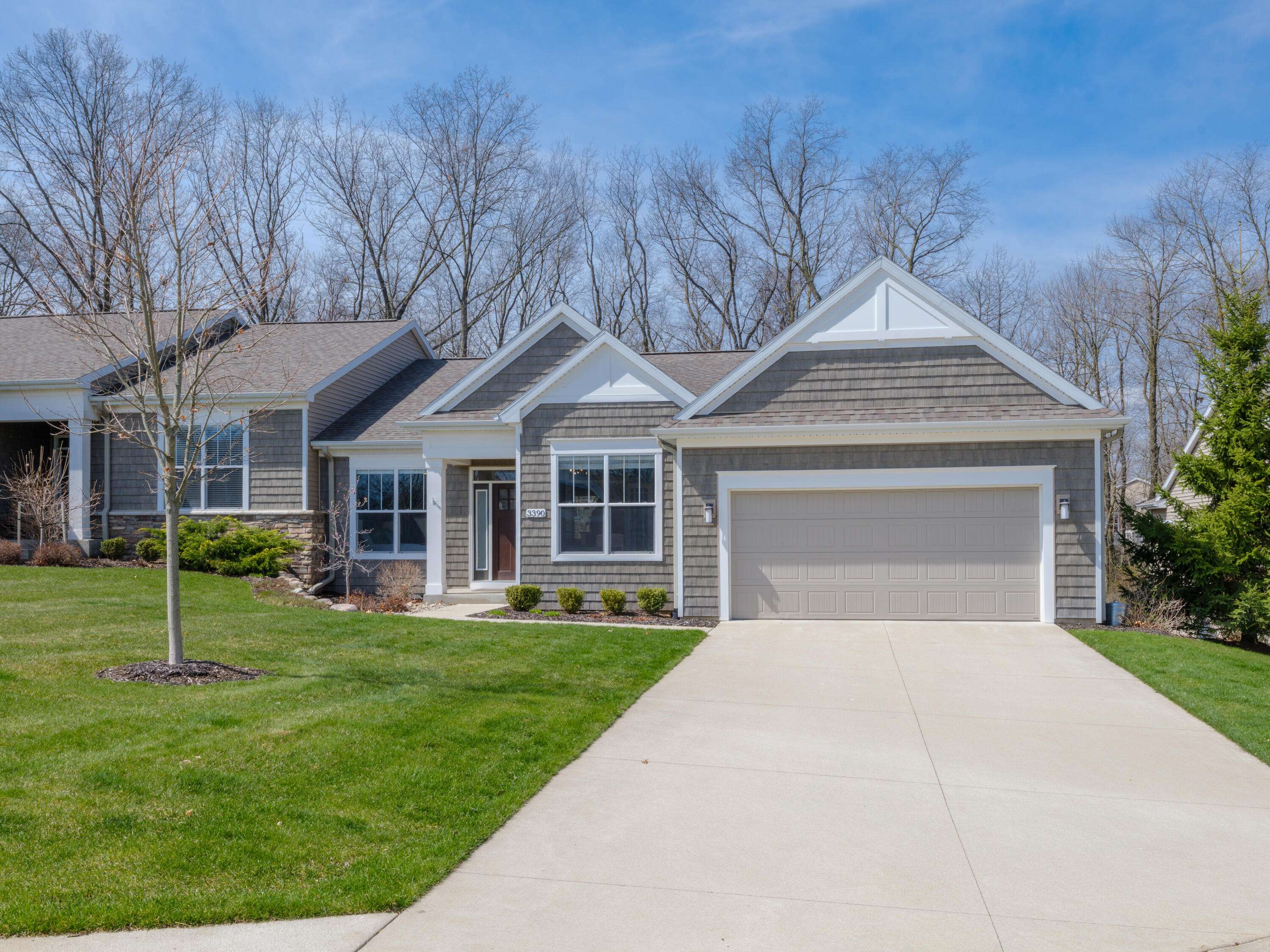 3390 Dunns Ridge, Kalamazoo, MI 49006