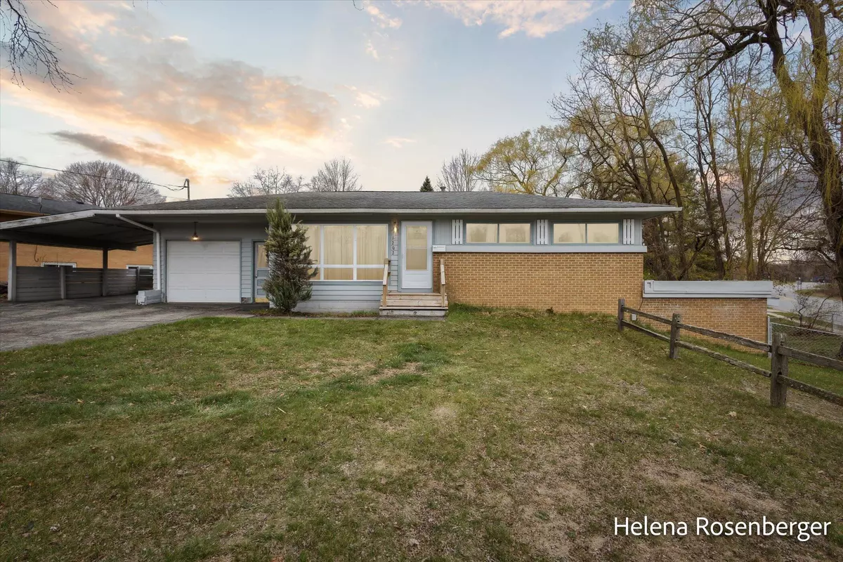 Greenville, MI 48838,1202 W Blackburn Street