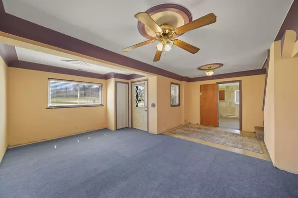 Jackson, MI 49203,1364 Floyd Avenue
