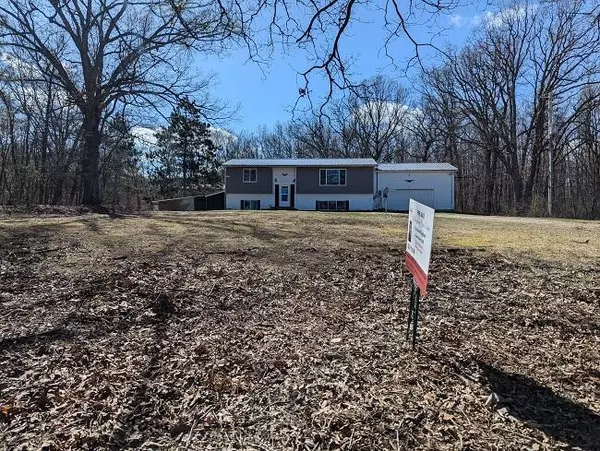 Edmore, MI 48829,8515 Cedar Lake NE Road