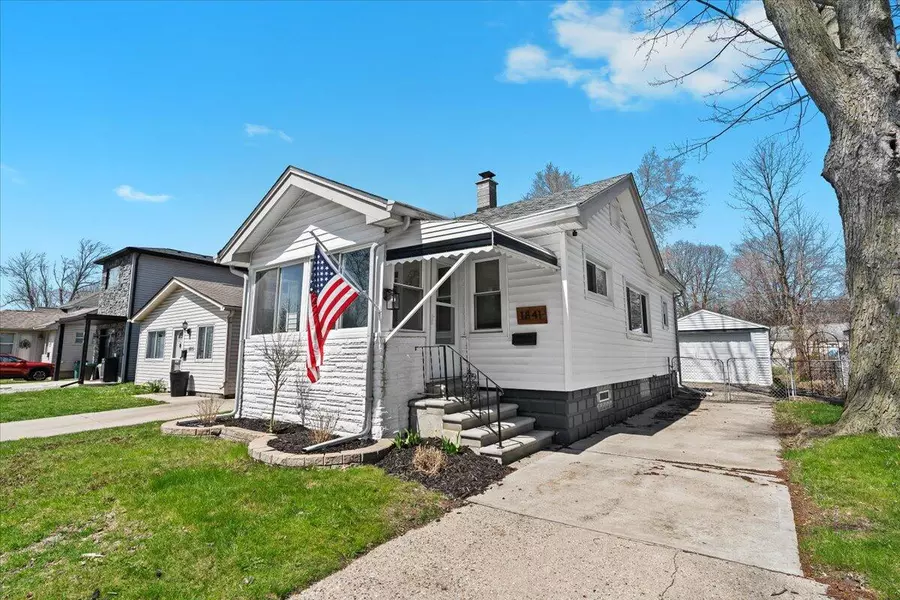 1841 College Street, Ferndale, MI 48220