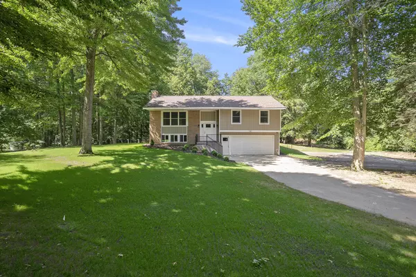 Spring Lake, MI 49456,2908 Rennells Road