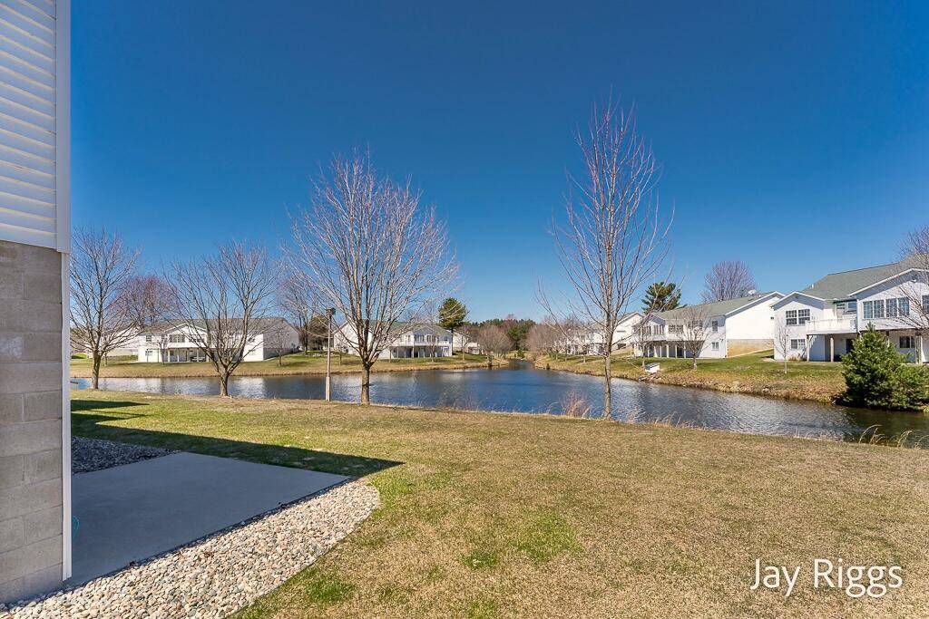 Fruitport, MI 49415,2520 E East Turning Leaf Way Way #198