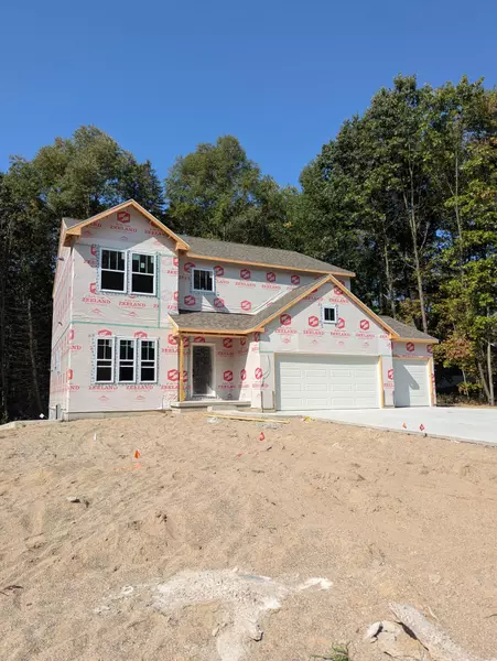 1309 Grosvenor Drive, Greenville, MI 48838