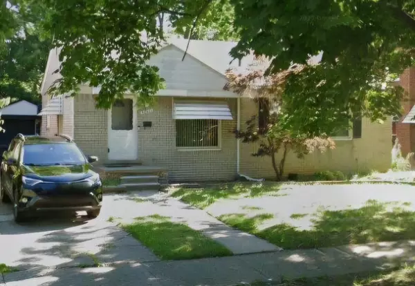 20611 Damman Street, Harper Woods, MI 48225