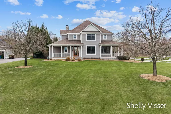 5860 Stonecrop Drive, Belmont, MI 49306