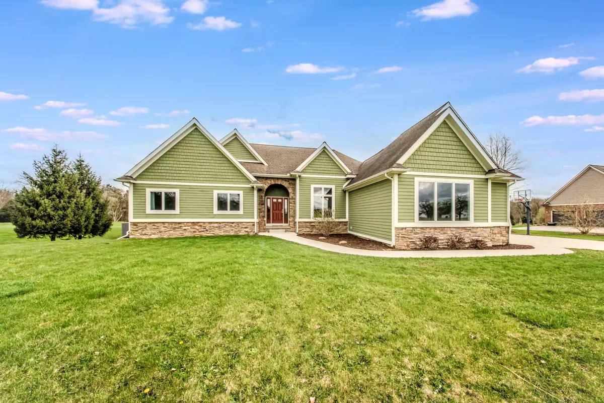 Dexter, MI 48130,882 Pinecrest